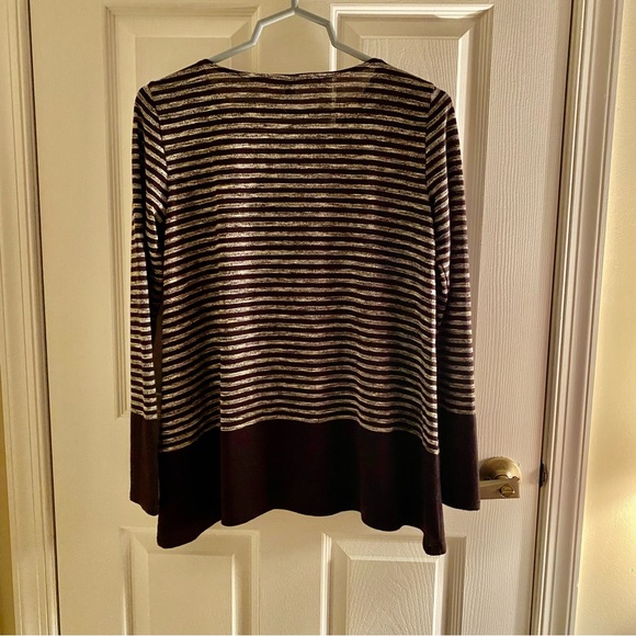 Max Studio Women’s Extra Small, Long sleeve A Line Flare - Picture 2 of 7